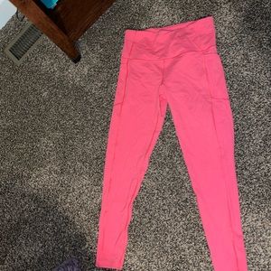 Victoria’s Secret knockout leggings